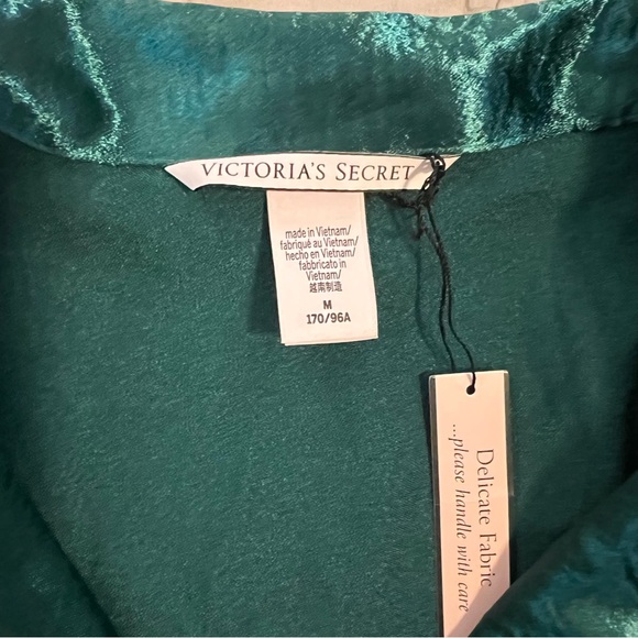 Victoria's Secret Rich Teal Green pajama Blouse Top - Picture 2 of 5